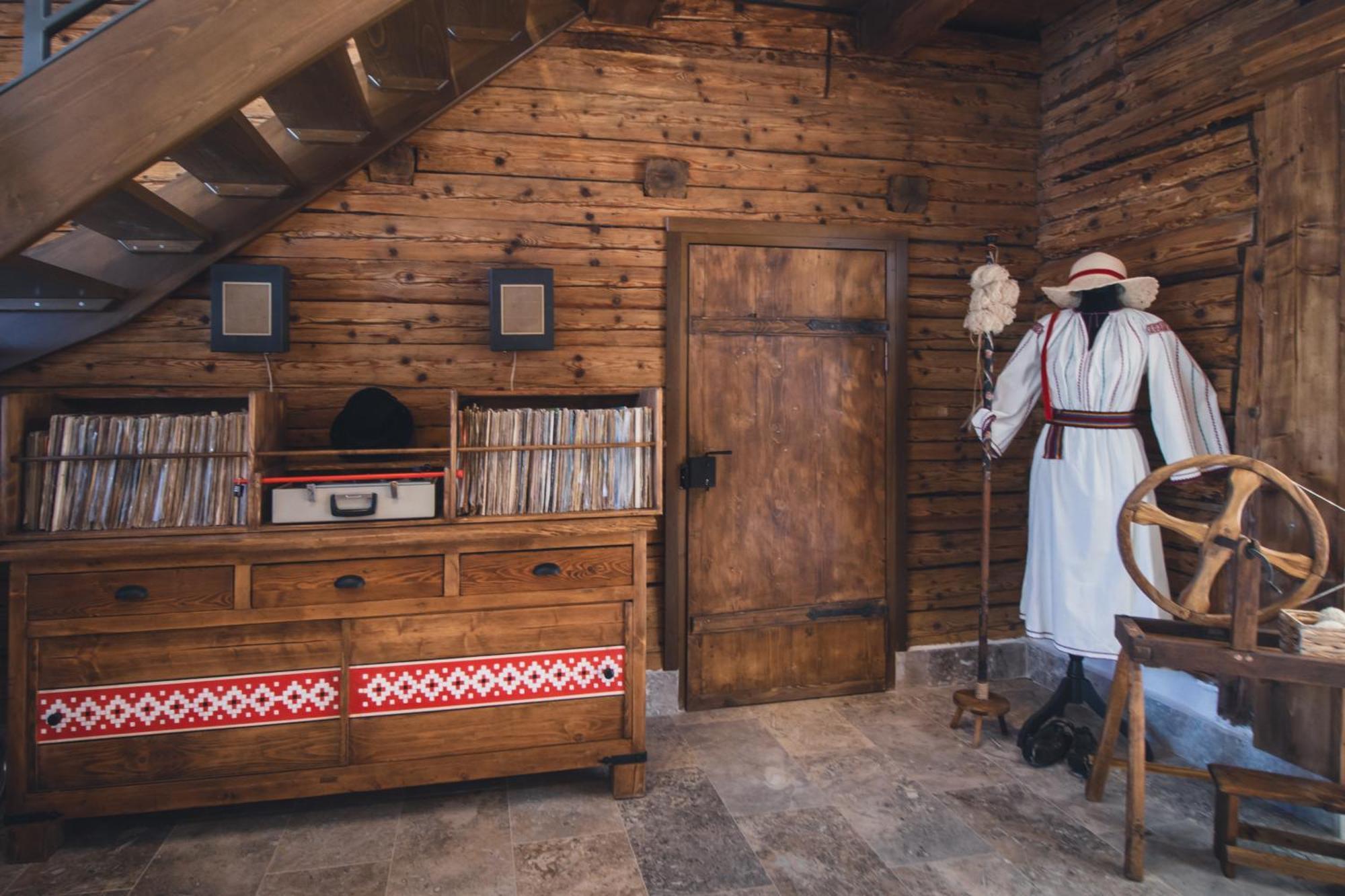The Hut Retreat Fantanele (Sibiu) Exterior foto